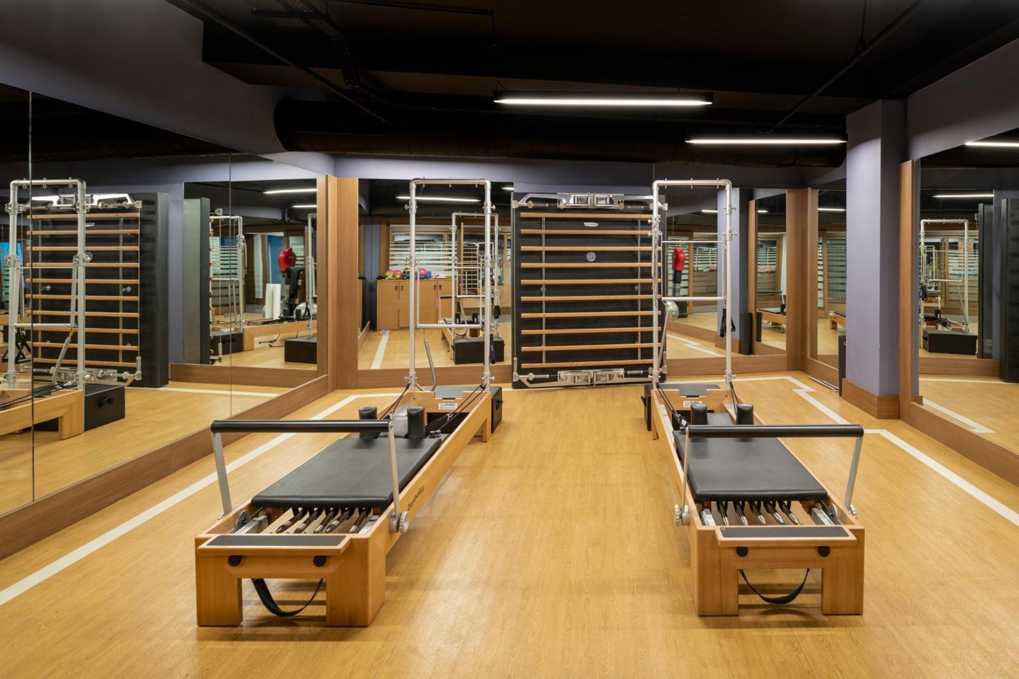 Windsor Hotel & Convention Center Istambul Exterior foto Pilates studio
